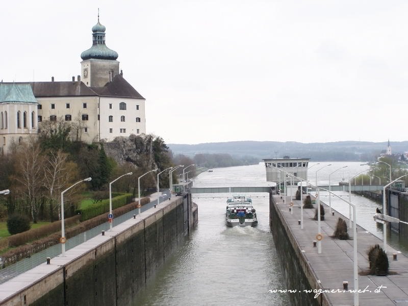Wachau - Ybbs Persenbeug