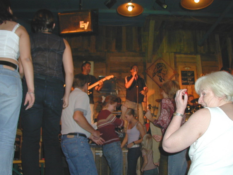 7Feet Blues Ramblers im Indian Dream Saloon