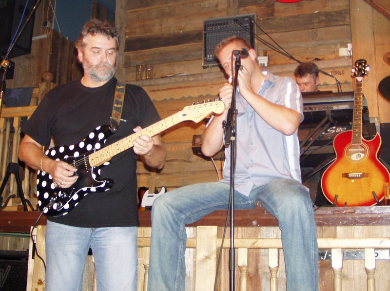 7Feet Blues Ramblers im Indian Dreams Saloon