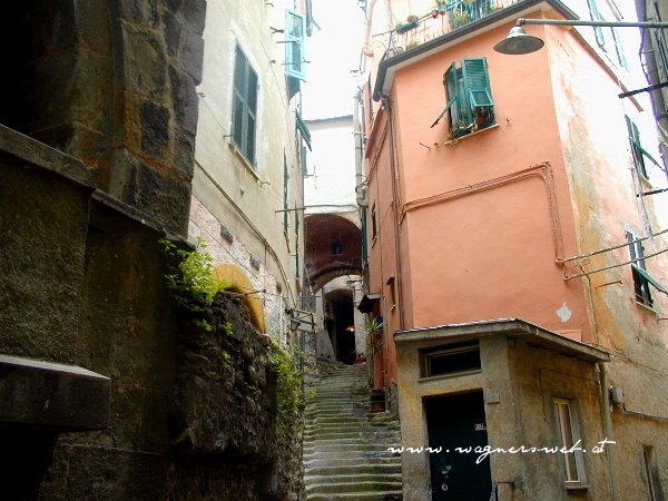 CINQUE TERRE - Vernazza