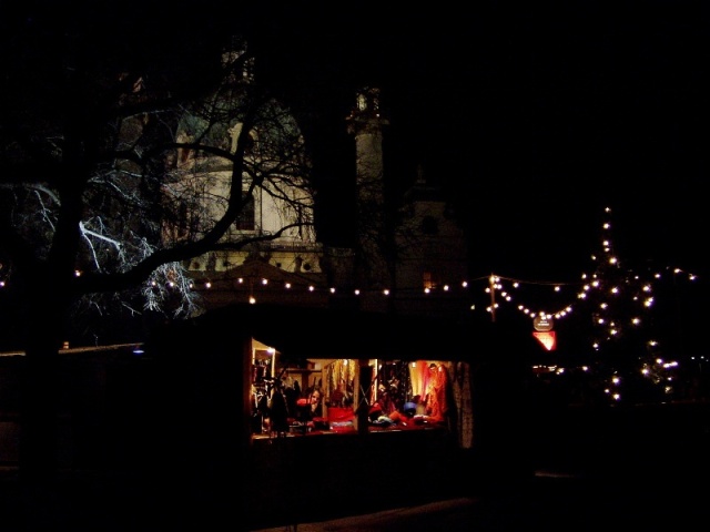 CHRISTKINDLMARKT - WEIHNACHTSMARKT
