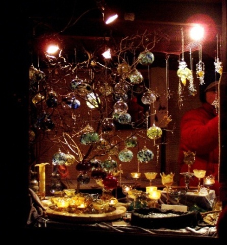 CHRISTKINDLMARKT - WEIHNACHTSMARKT