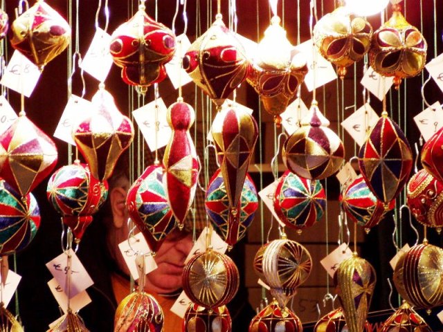 CHRISTKINDLMARKT - WEIHNACHTSMARKT