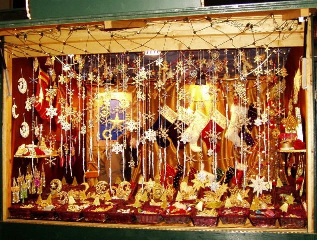 CHRISTKINDLMARKT - WEIHNACHTSMARKT